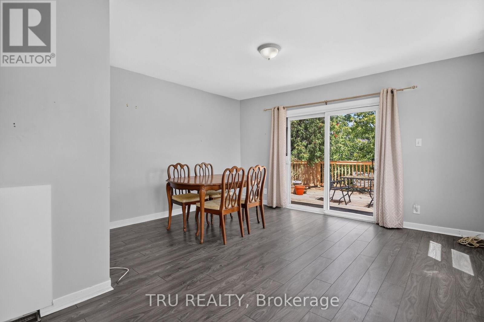 45 Bell Street N, Ottawa, Ontario  K1R 7C5 - Photo 4 - X13583114
