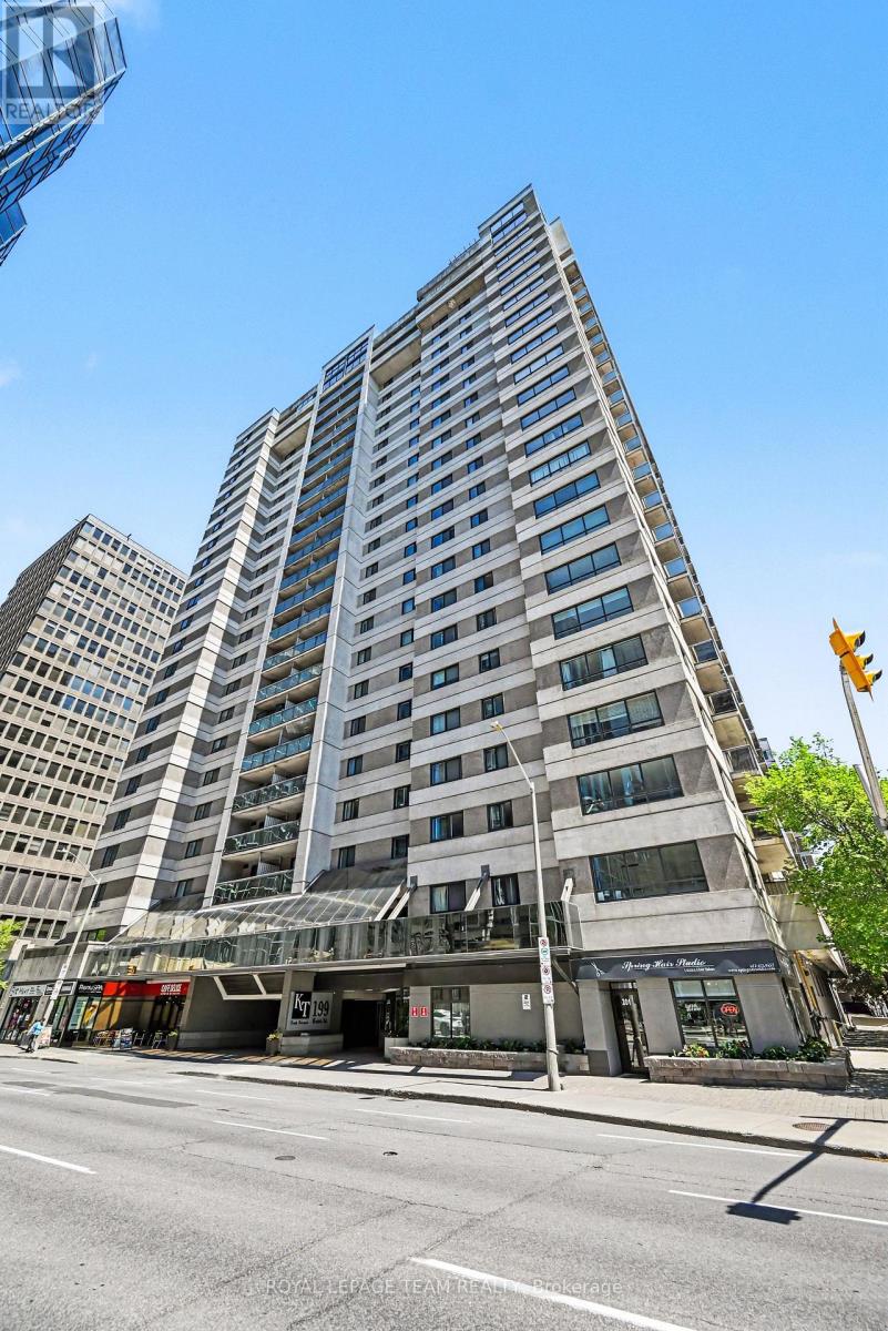 404 - 199 Kent Street, Ottawa, Ontario  K2P 2K8 - Photo 2 - X13583122