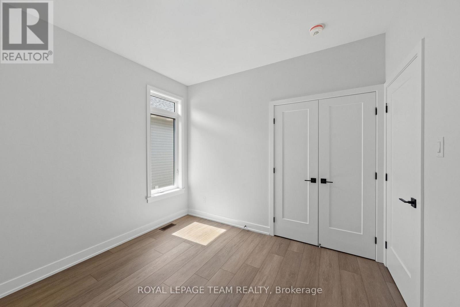 1094 Moore Street, Brockville, Ontario  K6V 0H2 - Photo 26 - X13583128