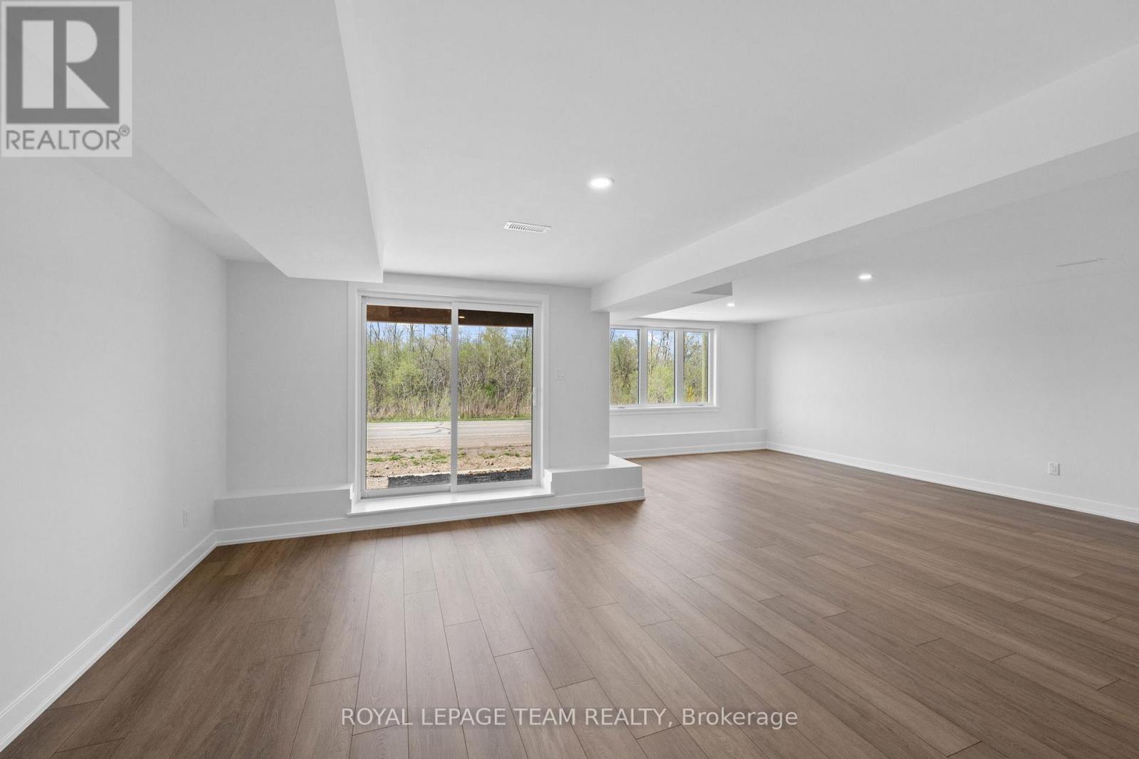 1094 Moore Street, Brockville, Ontario  K6V 0H2 - Photo 31 - X13583128