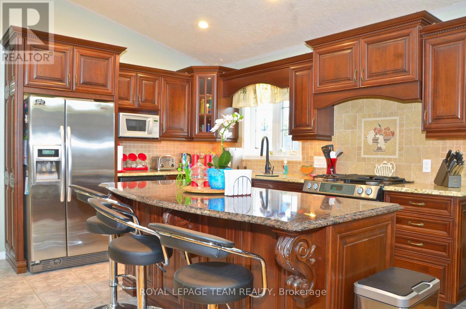 11708 Breezewood Avenue S, South Dundas, Ontario  K0C 1X0 - Photo 14 - X13583476