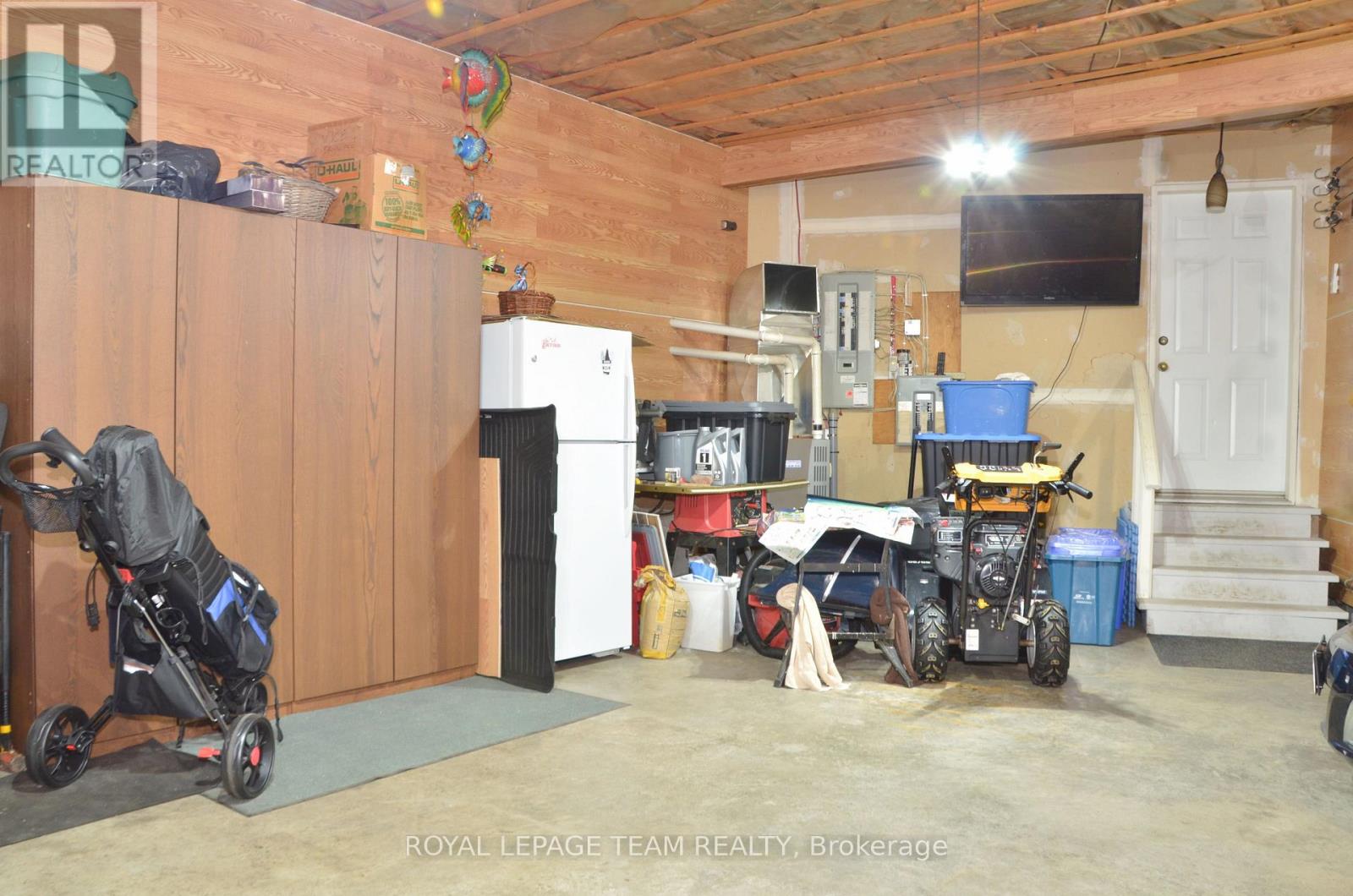 11708 Breezewood Avenue S, South Dundas, Ontario  K0C 1X0 - Photo 27 - X13583476