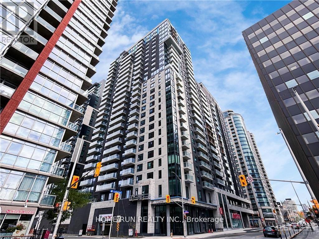 611 - 180 George Street, Ottawa, Ontario  K1N 0G8 - Photo 1 - X13583560