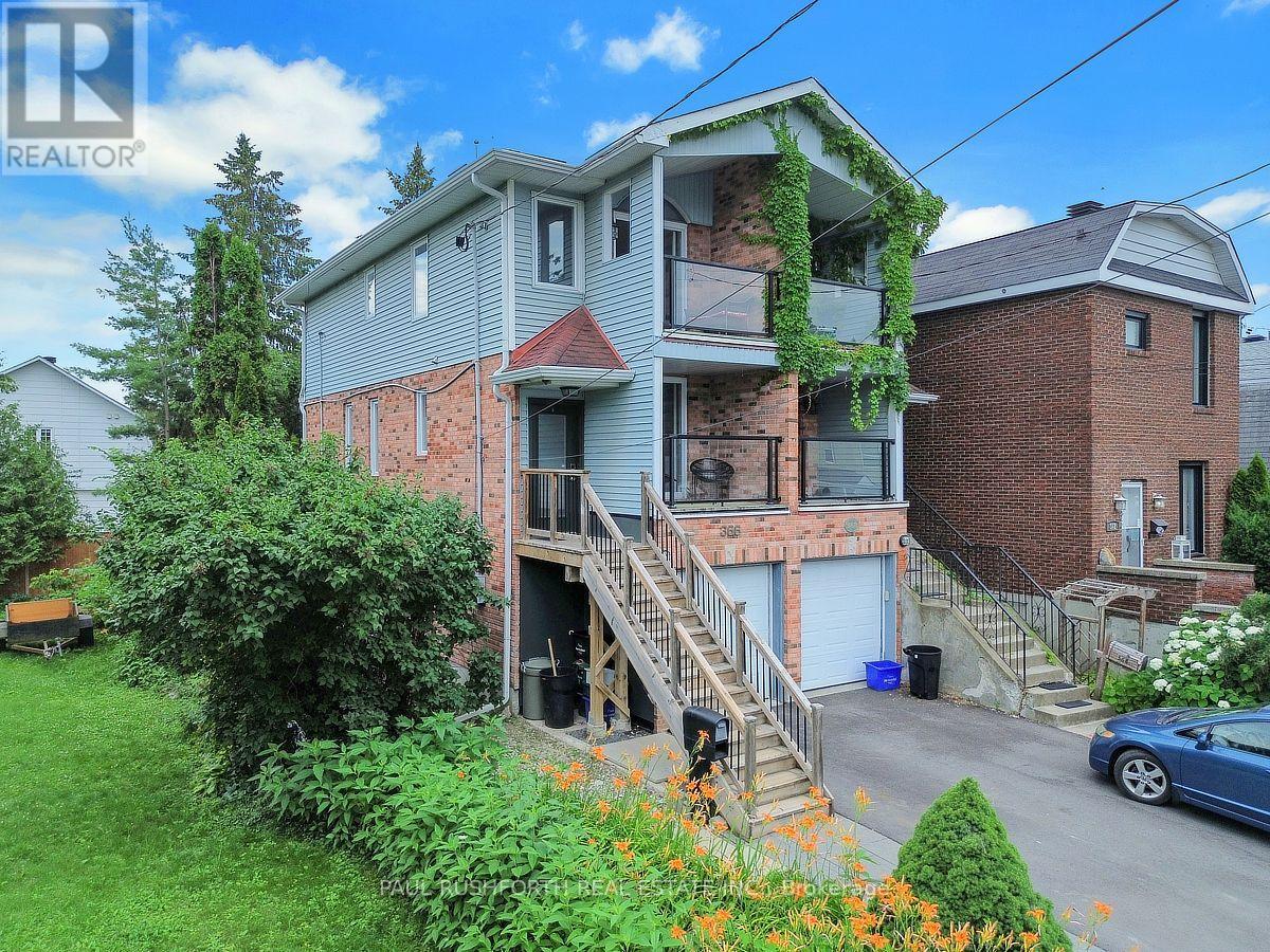 366 Wilmont Avenue, Ottawa, Ontario  K2A 0B1 - Photo 2 - X13583734