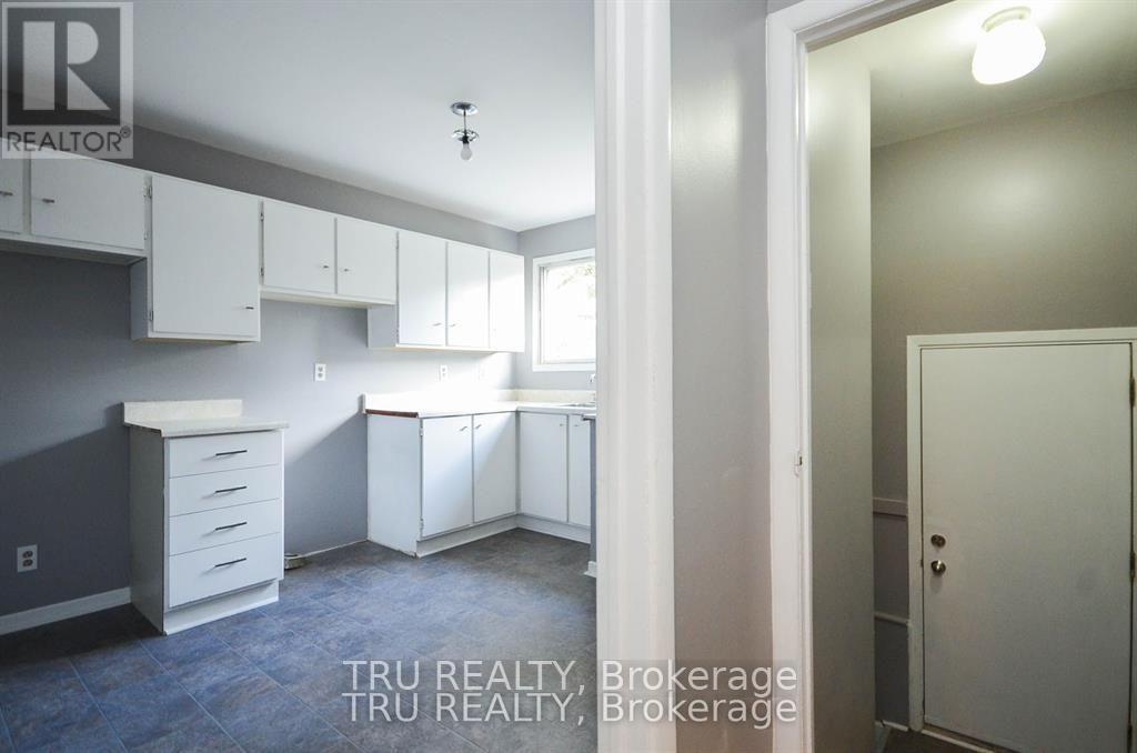 2428-2430 Iris Street, Ottawa, Ontario  K2C 1C6 - Photo 16 - X13583750