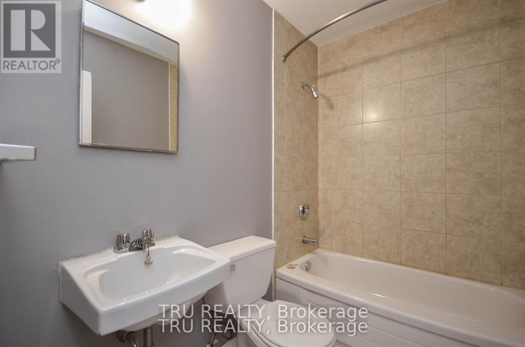 2428-2430 Iris Street, Ottawa, Ontario  K2C 1C6 - Photo 21 - X13583750