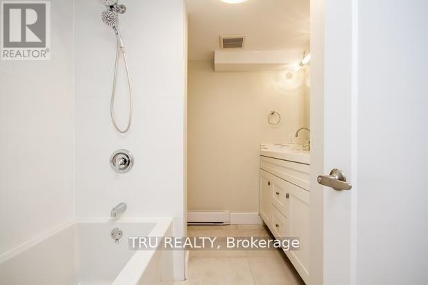 2428-2430 Iris Street, Ottawa, Ontario  K2C 1C6 - Photo 38 - X13583750