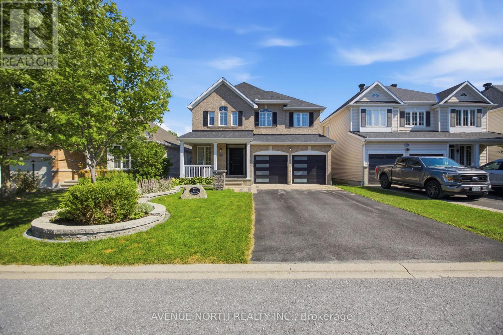 556 Mazari Crescent, Ottawa, Ontario  K2S 0A1 - Photo 2 - X13583794