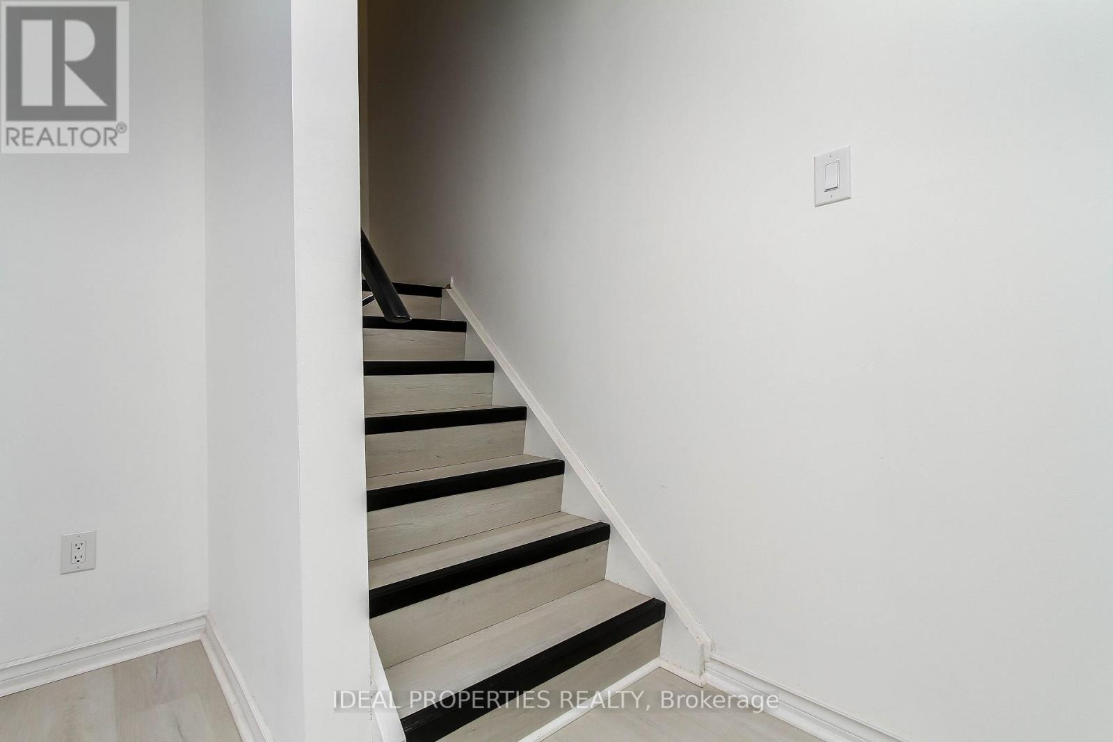26 - 2415 Southvale Crescent, Ottawa, Ontario  K1B 4T9 - Photo 17 - X13583848