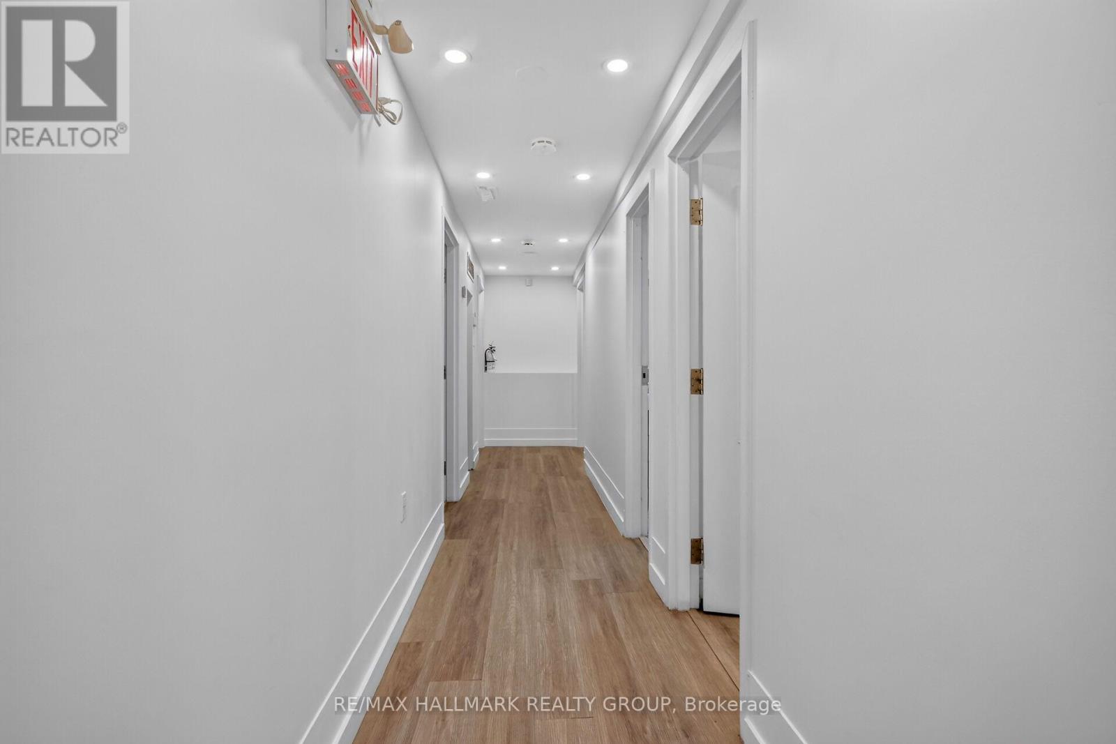 818 Boyd Avenue, Ottawa, Ontario  K2A 2C7 - Photo 10 - X13583868