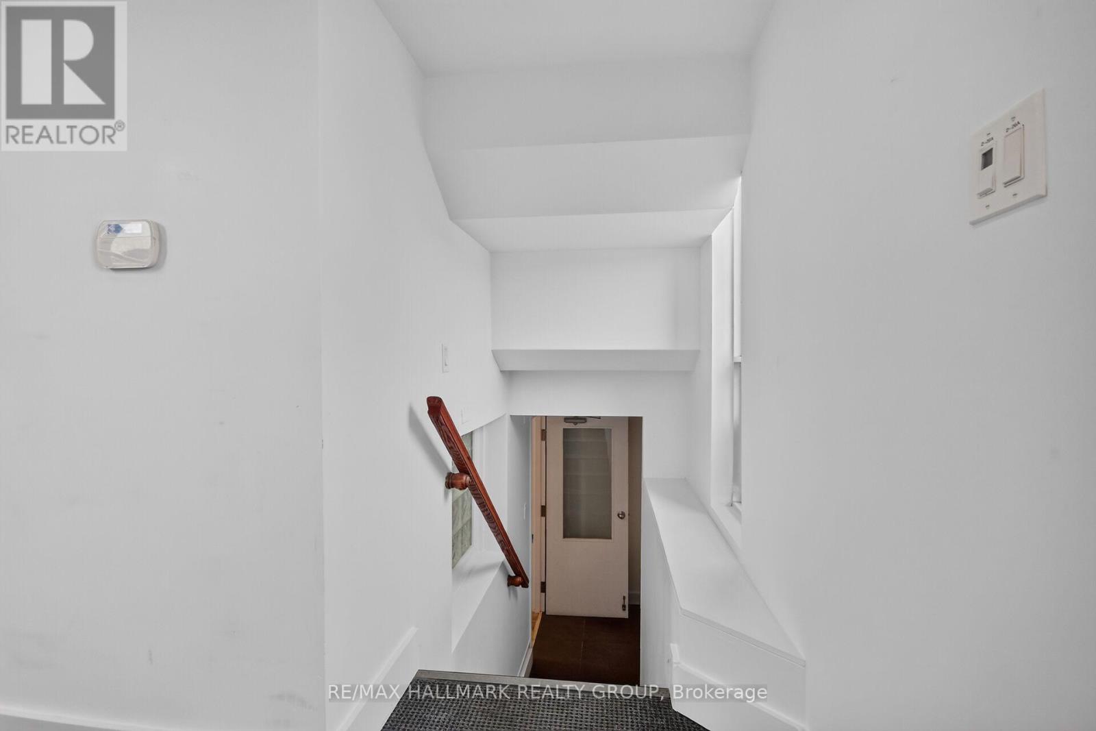 818 Boyd Avenue, Ottawa, Ontario  K2A 2C7 - Photo 33 - X13583868