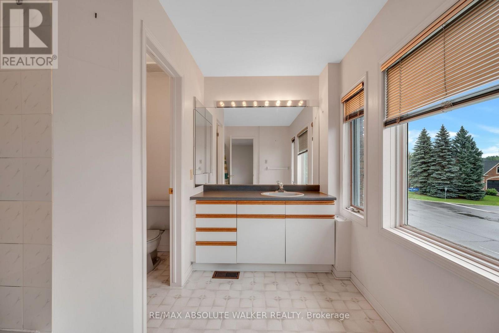 268 Pine Hill Drive, Ottawa, Ontario  K2M 2B6 - Photo 27 - X13583910