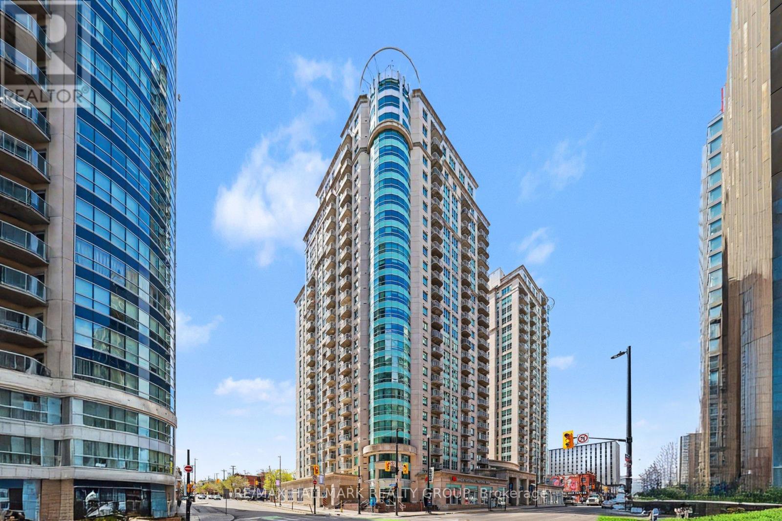 1304a - 234 Rideau Street, Ottawa, Ontario  K1N 0A9 - Photo 1 - X13584032