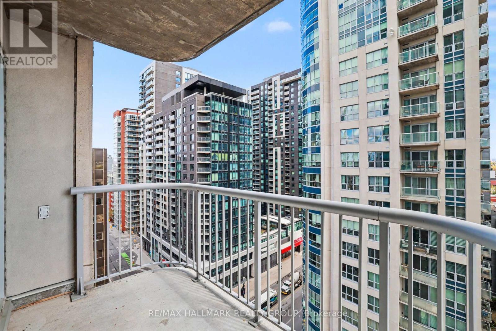 1304a - 234 Rideau Street, Ottawa, Ontario  K1N 0A9 - Photo 17 - X13584032