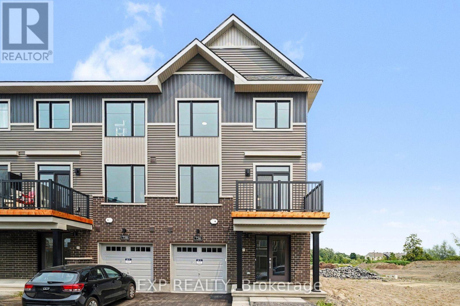 756 Tadpole Crescent, Ottawa, Ontario  K2J 6K4 - Photo 1 - X13584050