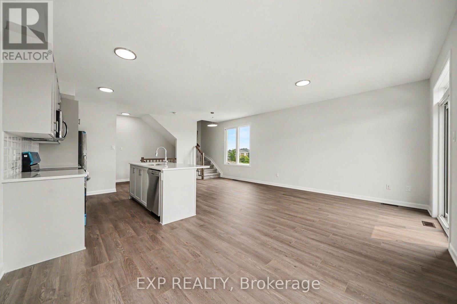 756 Tadpole Crescent, Ottawa, Ontario  K2J 6K4 - Photo 7 - X13584050