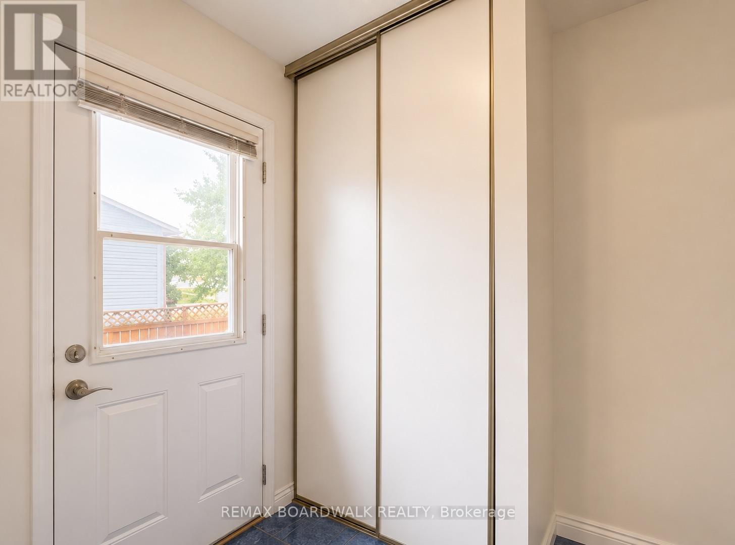1 - 222 Castlefrank Road, Ottawa, Ontario  K2L 1T5 - Photo 5 - X13584100