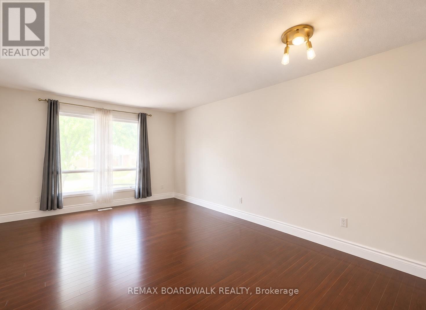 1 - 222 Castlefrank Road, Ottawa, Ontario  K2L 1T5 - Photo 6 - X13584100