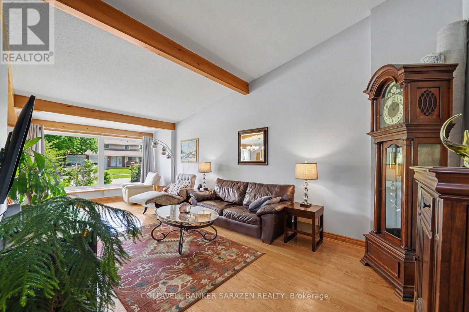 79 Woodfield Drive, Ottawa, Ontario  K2G 0A1 - Photo 4 - X13584168