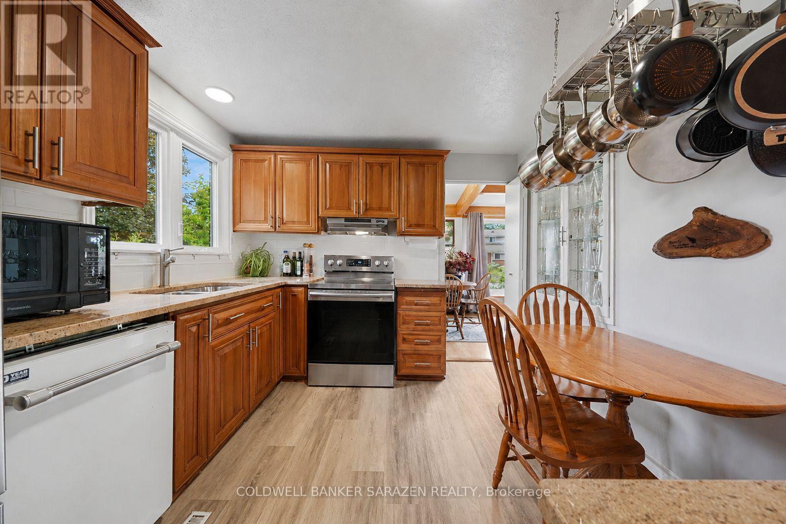 79 Woodfield Drive, Ottawa, Ontario  K2G 0A1 - Photo 9 - X13584168