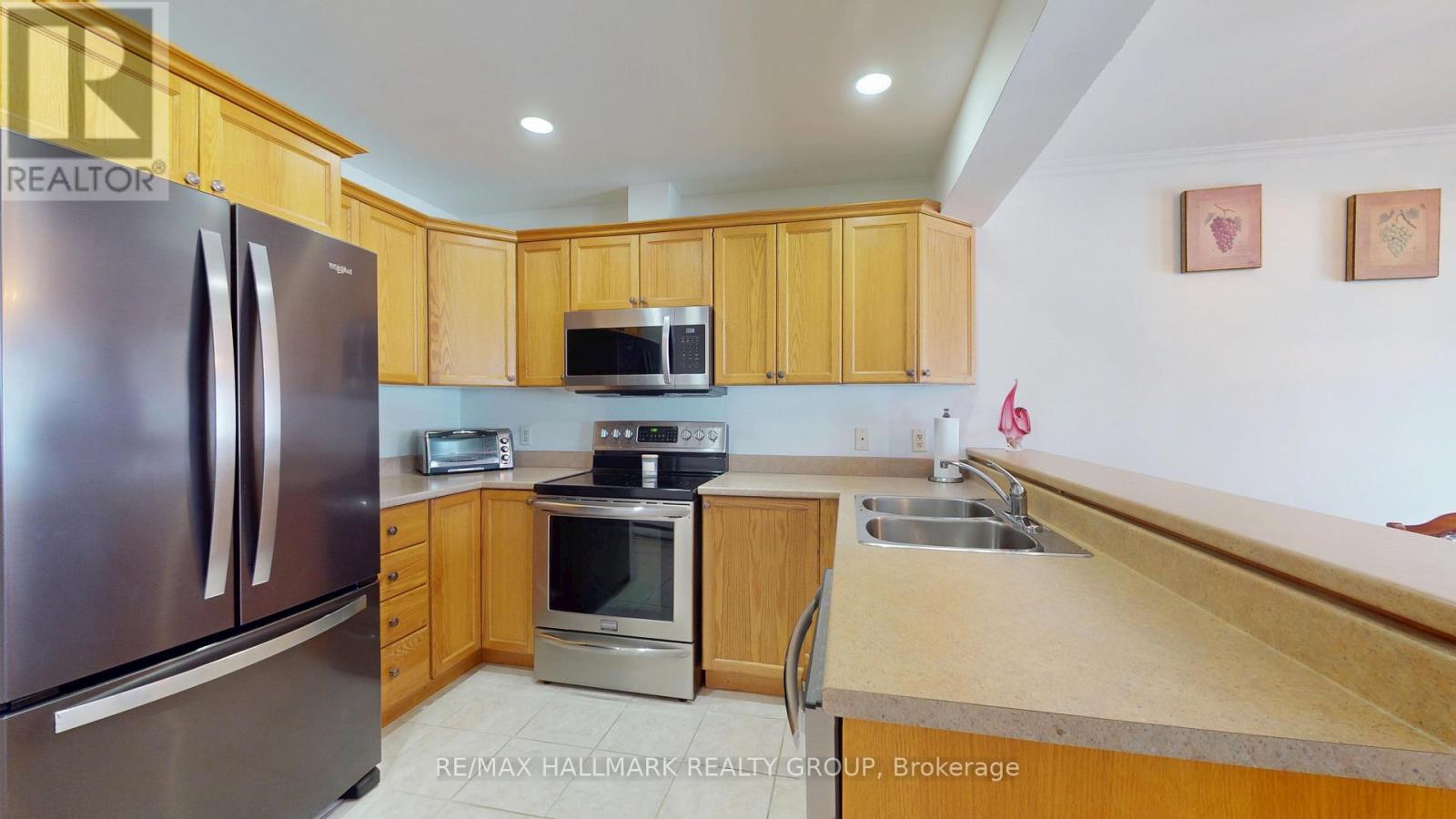 1102 - 237 Oak Street W, Gananoque, Ontario  K7G 2R5 - Photo 14 - X13584378
