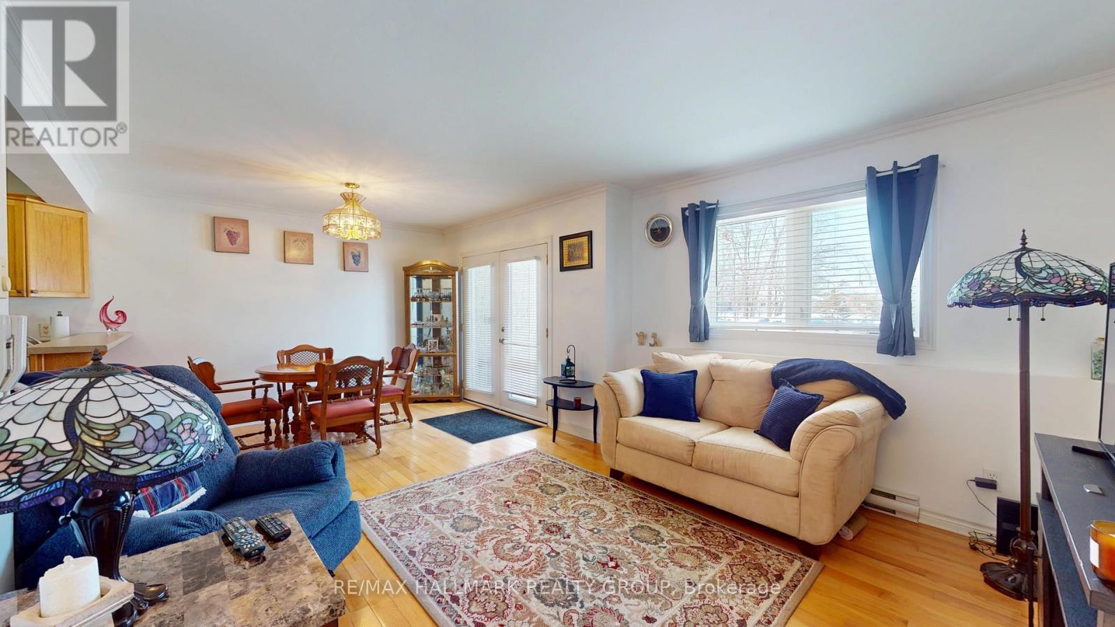 1102 - 237 Oak Street W, Gananoque, Ontario  K7G 2R5 - Photo 2 - X13584378