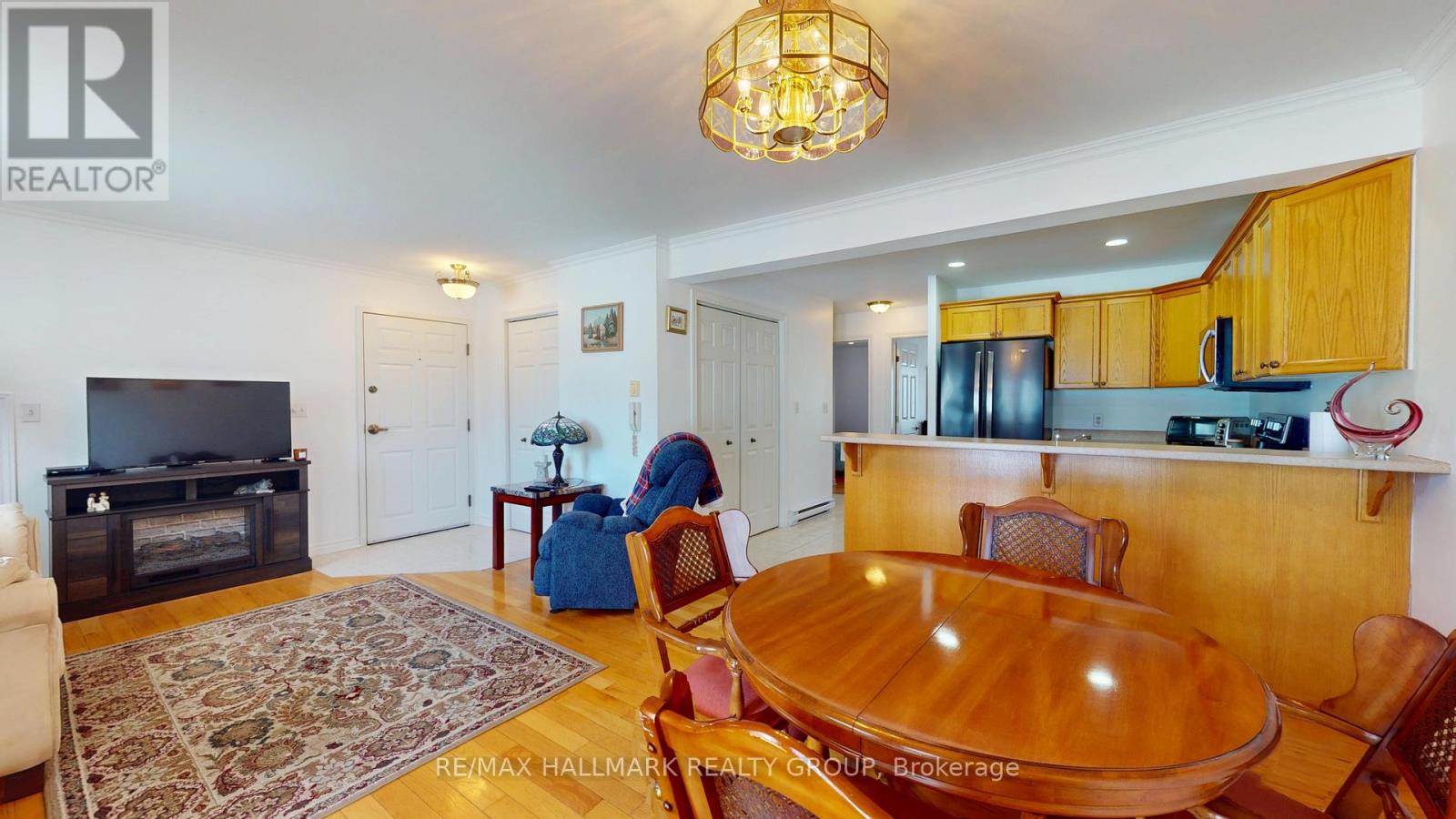 1102 - 237 Oak Street W, Gananoque, Ontario  K7G 2R5 - Photo 4 - X13584378
