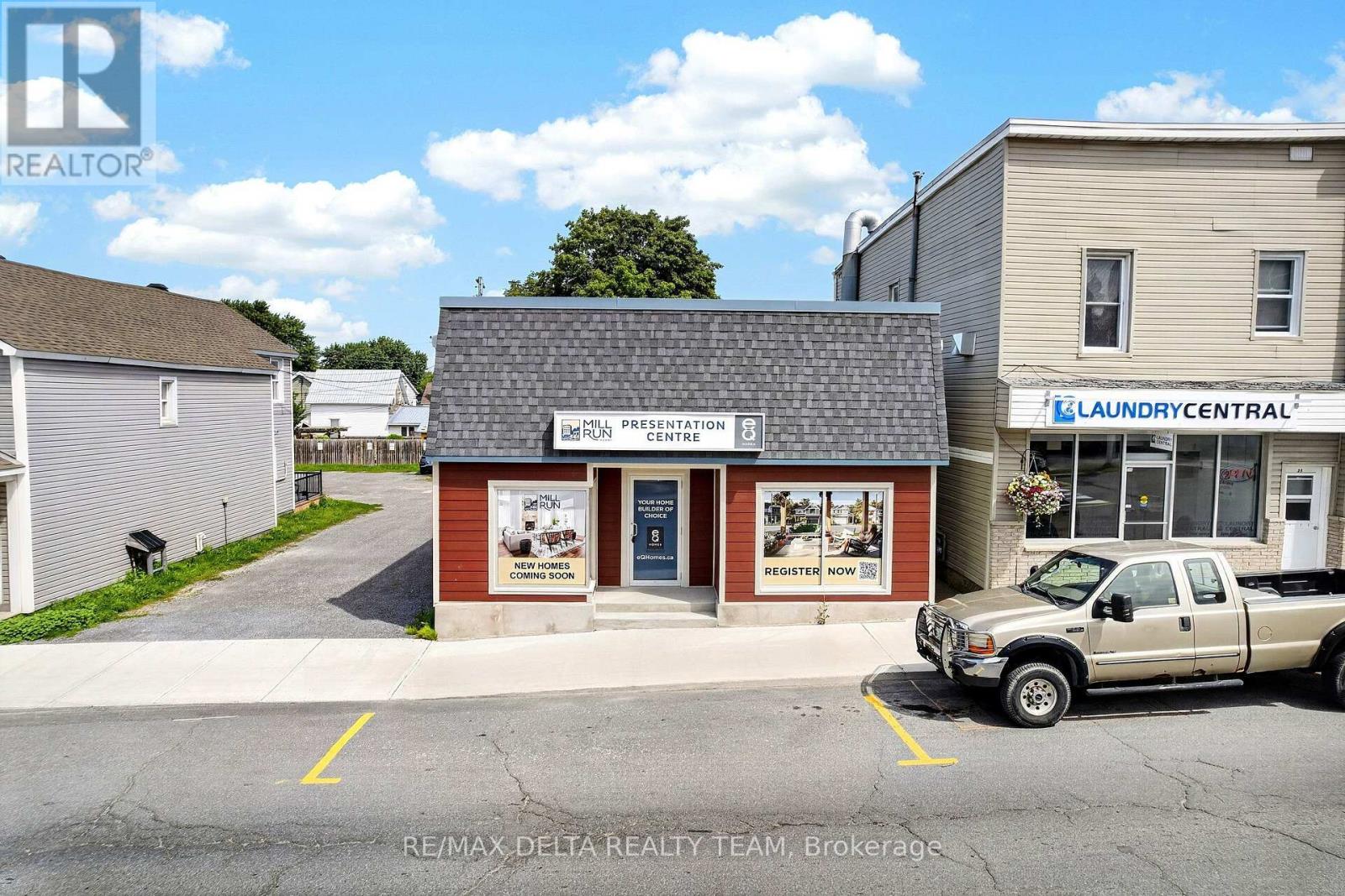 27 Bridge Street, Mississippi Mills, Ontario  K0A 1A0 - Photo 3 - X13584468