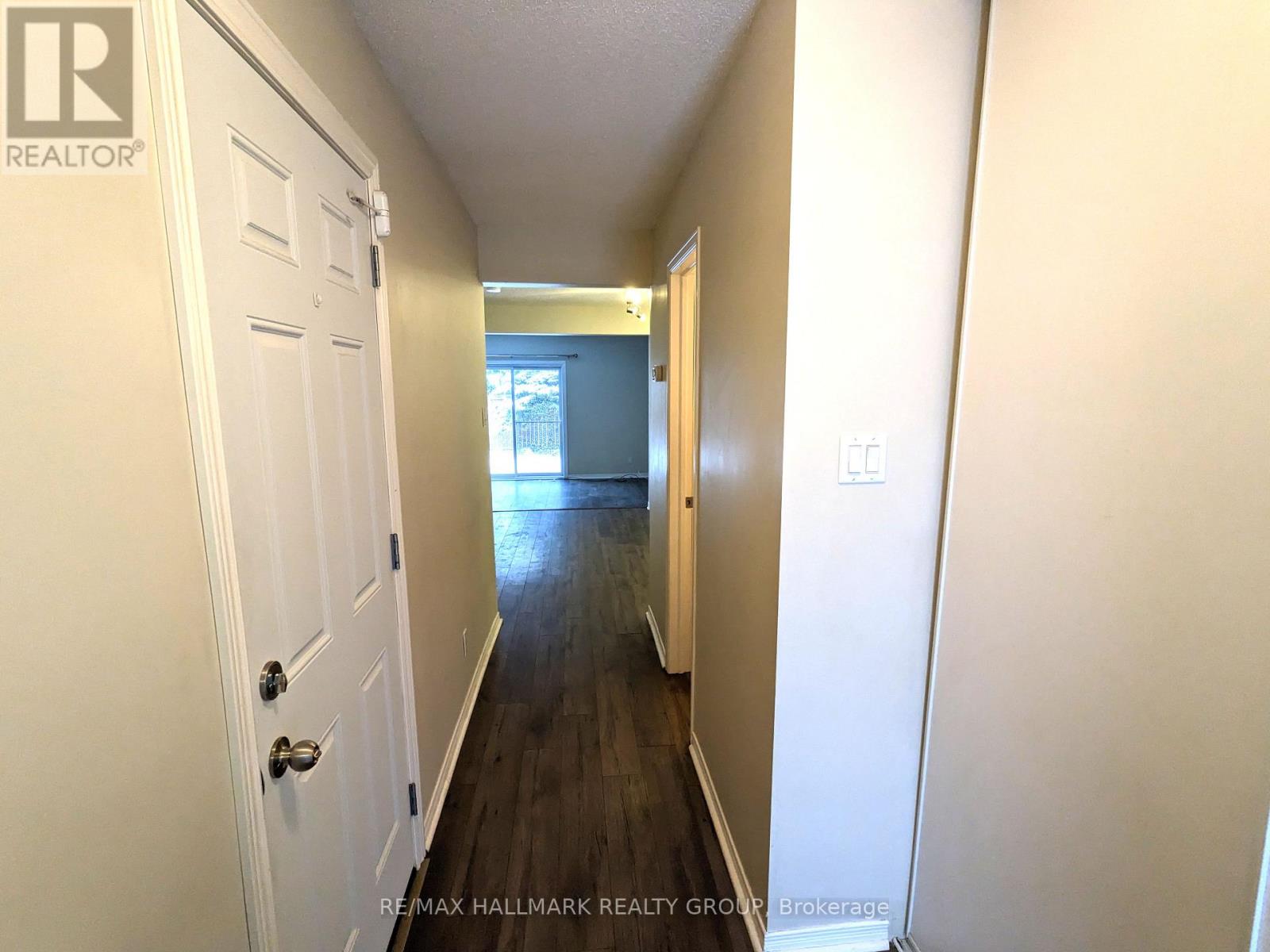 21 - 6464 Colony Square, Ottawa, Ontario  K1C 3E2 - Photo 2 - X13584516