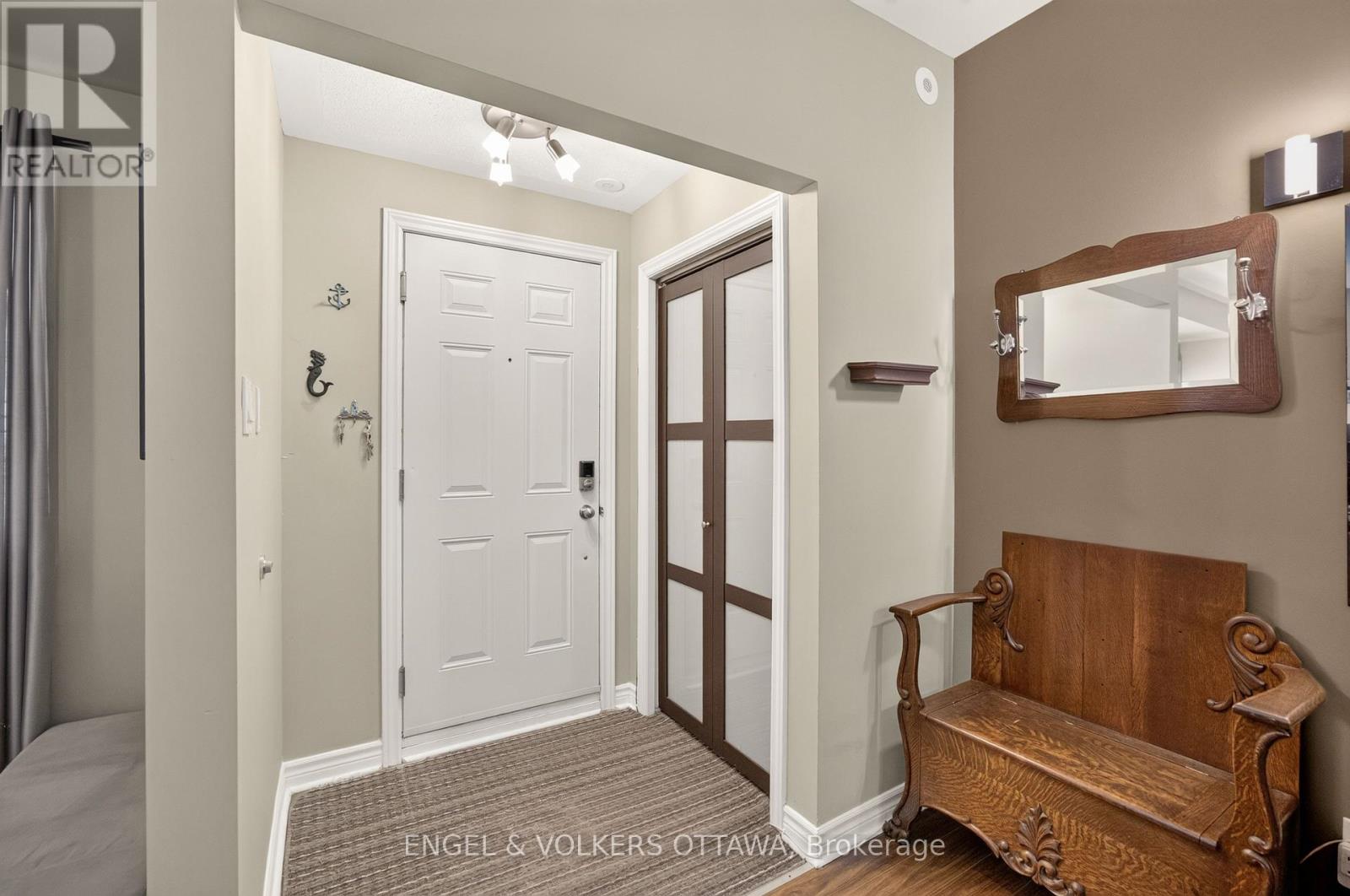 4 - 165 Waterbridge Drive, Ottawa, Ontario  K2G 7G3 - Photo 4 - X13584530