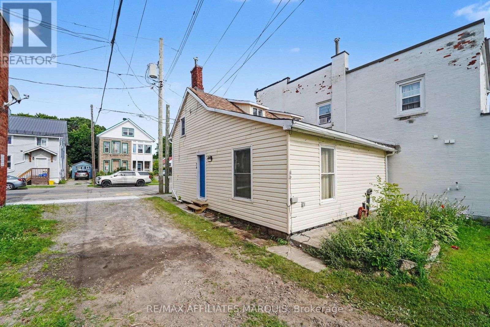 26 Market Street N, Smiths Falls, Ontario  K7A 2E6 - Photo 4 - X13584572