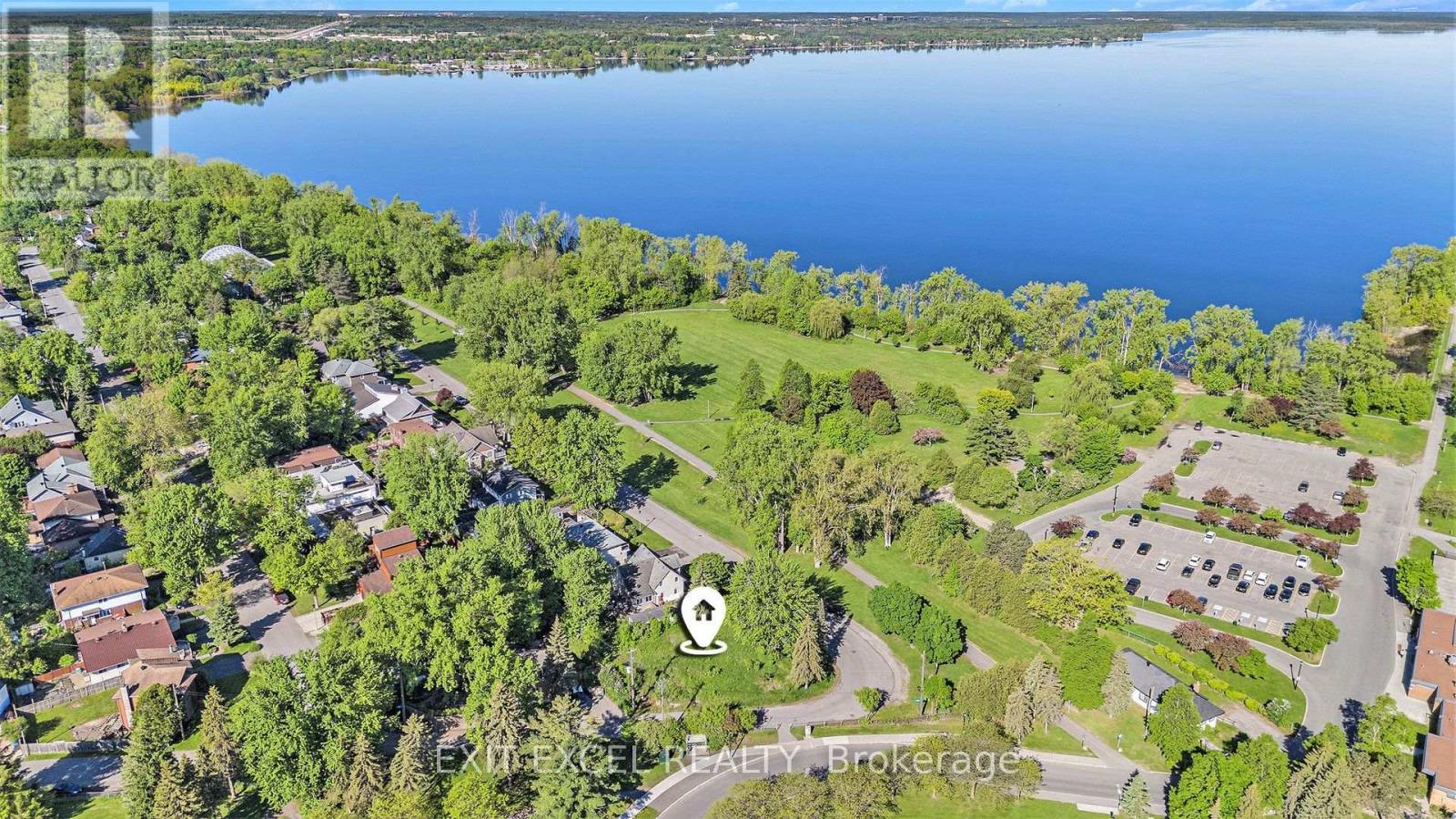 38 Farrow Street, Ottawa, Ontario  K2B 6E1 - Photo 4 - X13584832