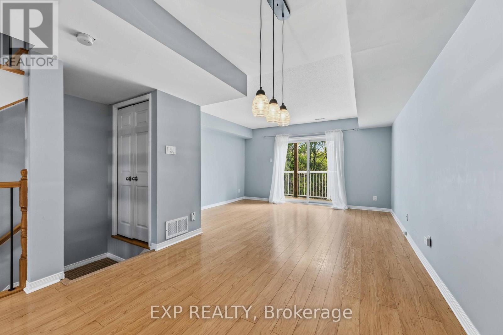 81 Strathaven Private, Ottawa, Ontario  K1J 1K7 - Photo 10 - X13585050