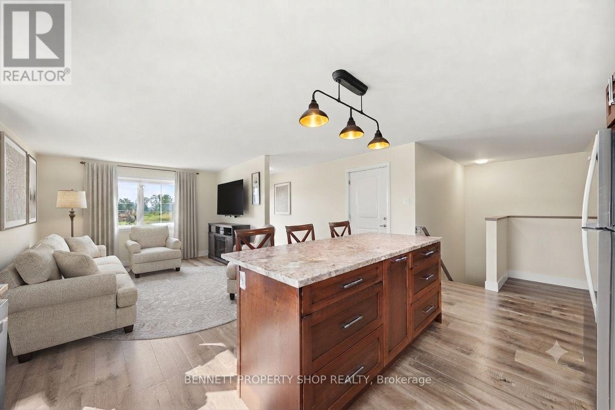 8 Rotterdam Way, South Dundas, Ontario  K0C 1X0 - Photo 4 - X13585142