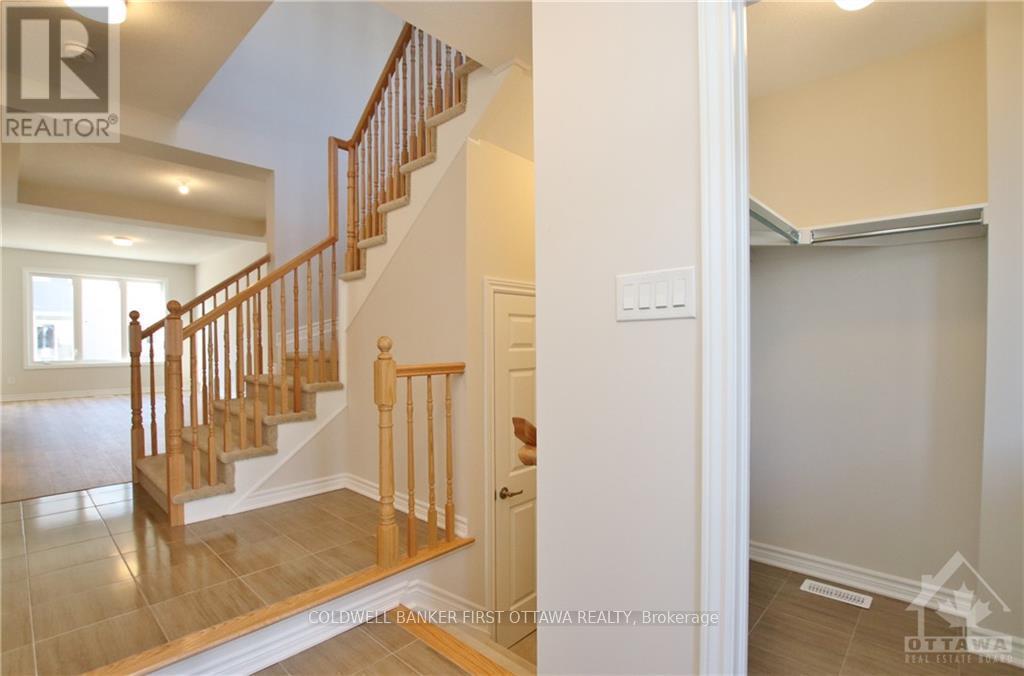 236 Atima Circle, Ottawa, Ontario  K2J 6T3 - Photo 3 - X13585290