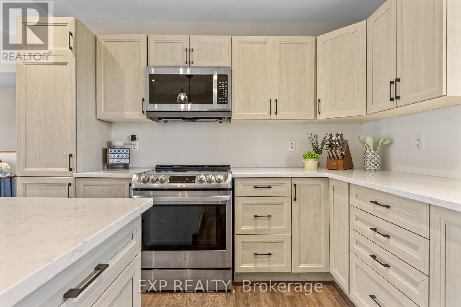 4153 Roger Stevens Drive, Montague, Ontario  K7A 4S6 - Photo 15 - X13585304