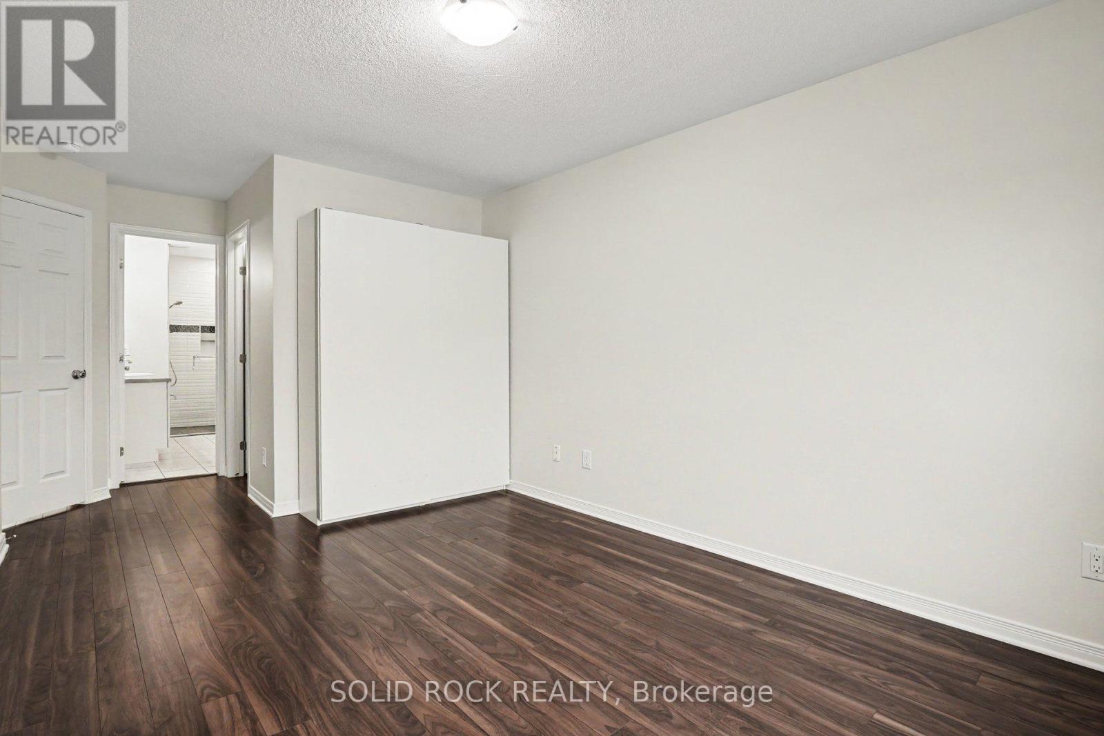 639 Via Campanale Avenue, Ottawa, Ontario  K2J 4A2 - Photo 19 - X13586198