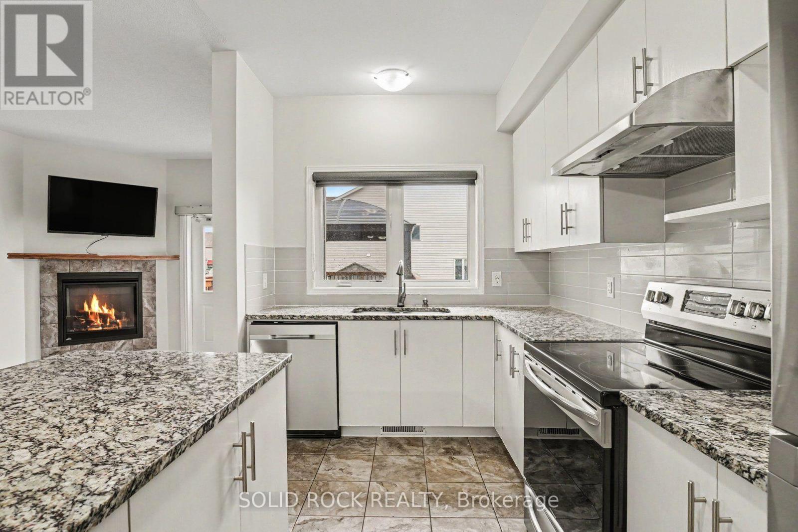 639 Via Campanale Avenue, Ottawa, Ontario  K2J 4A2 - Photo 2 - X13586198