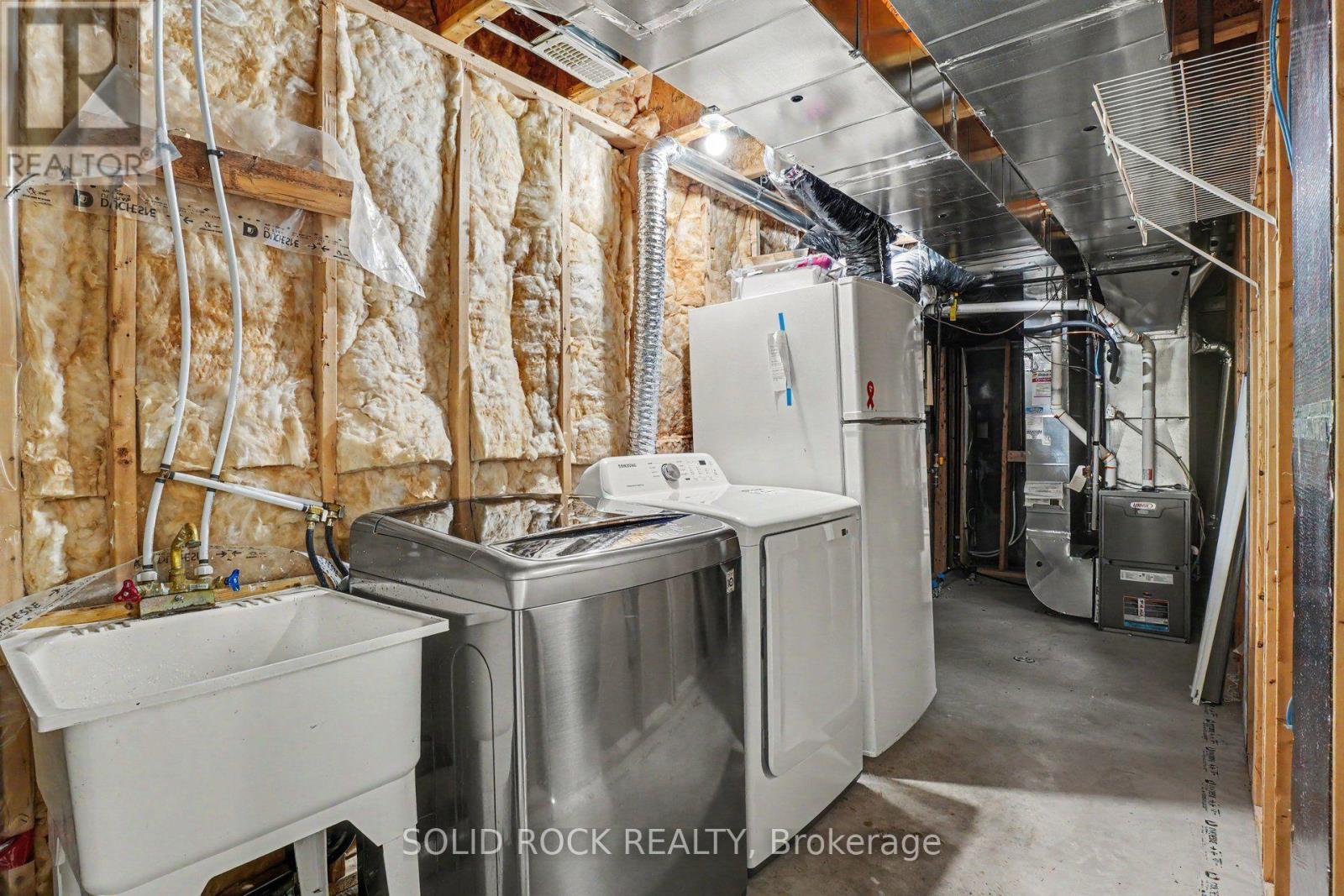639 Via Campanale Avenue, Ottawa, Ontario  K2J 4A2 - Photo 25 - X13586198
