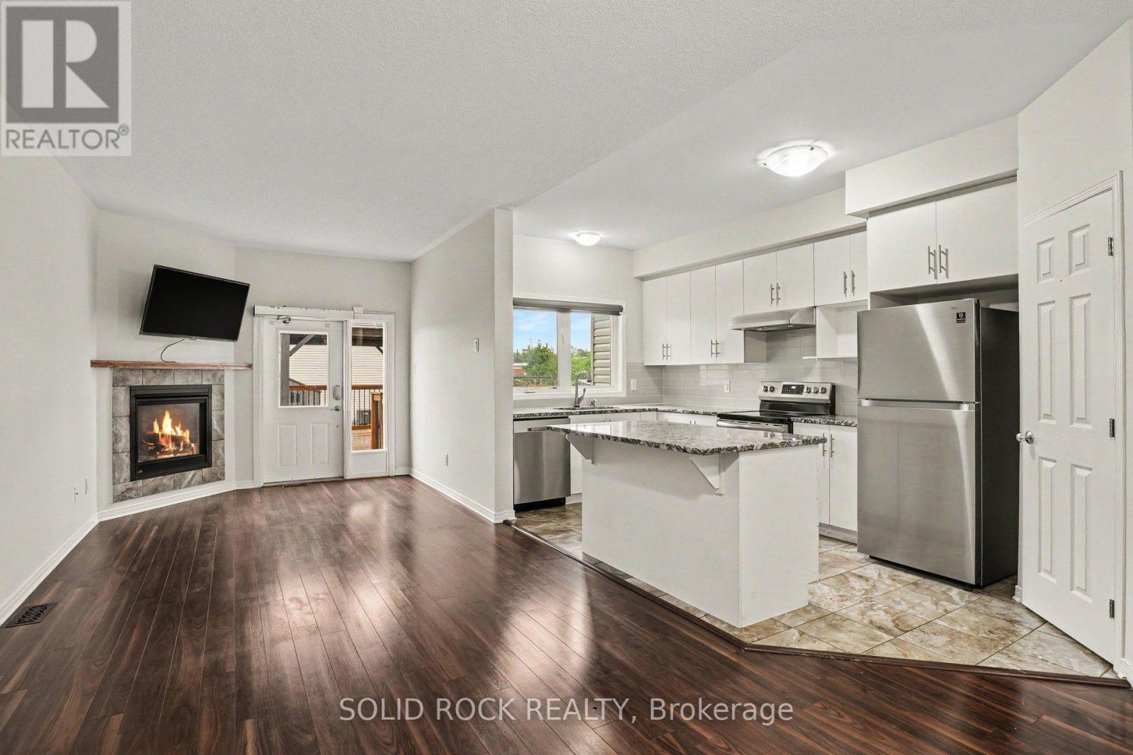 639 Via Campanale Avenue, Ottawa, Ontario  K2J 4A2 - Photo 4 - X13586198