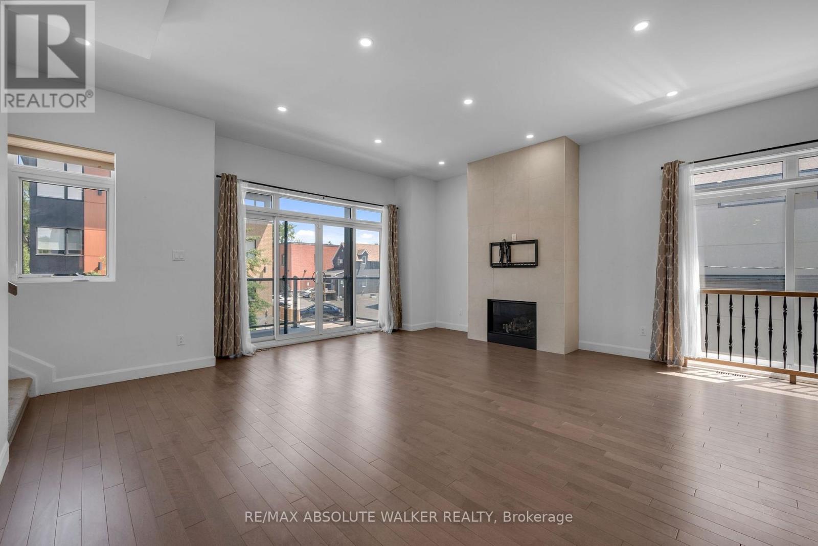 A - 10 Chapleau Avenue, Ottawa, Ontario  K1M 1E3 - Photo 12 - X13587034