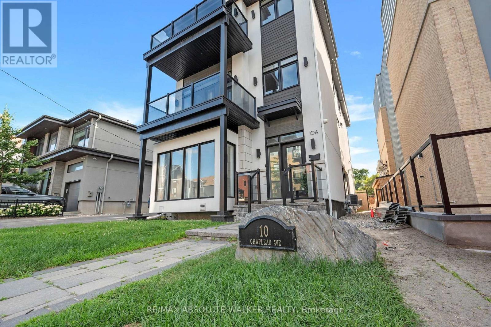 A - 10 Chapleau Avenue, Ottawa, Ontario  K1M 1E3 - Photo 2 - X13587034