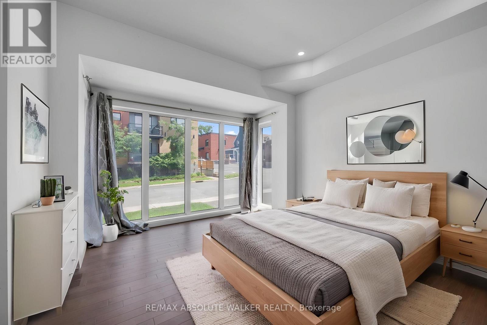 A - 10 Chapleau Avenue, Ottawa, Ontario  K1M 1E3 - Photo 5 - X13587034