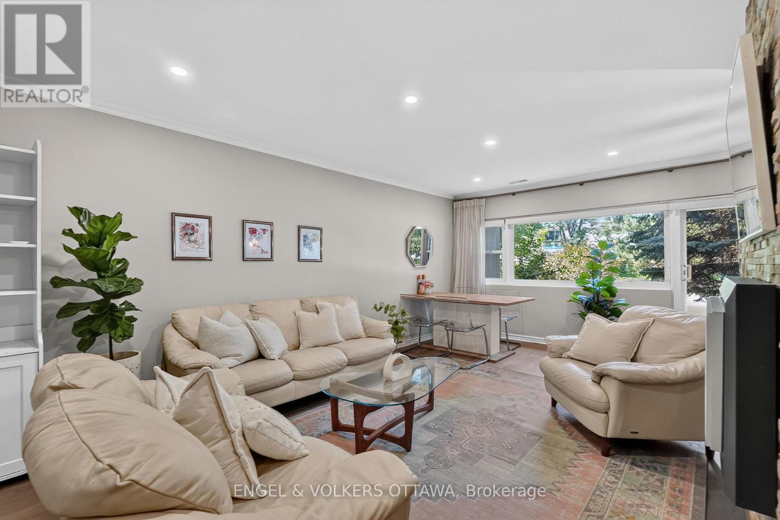 119 - 12 Corkstown Road, Ottawa, Ontario  K2H 5B3 - Photo 2 - X13587236