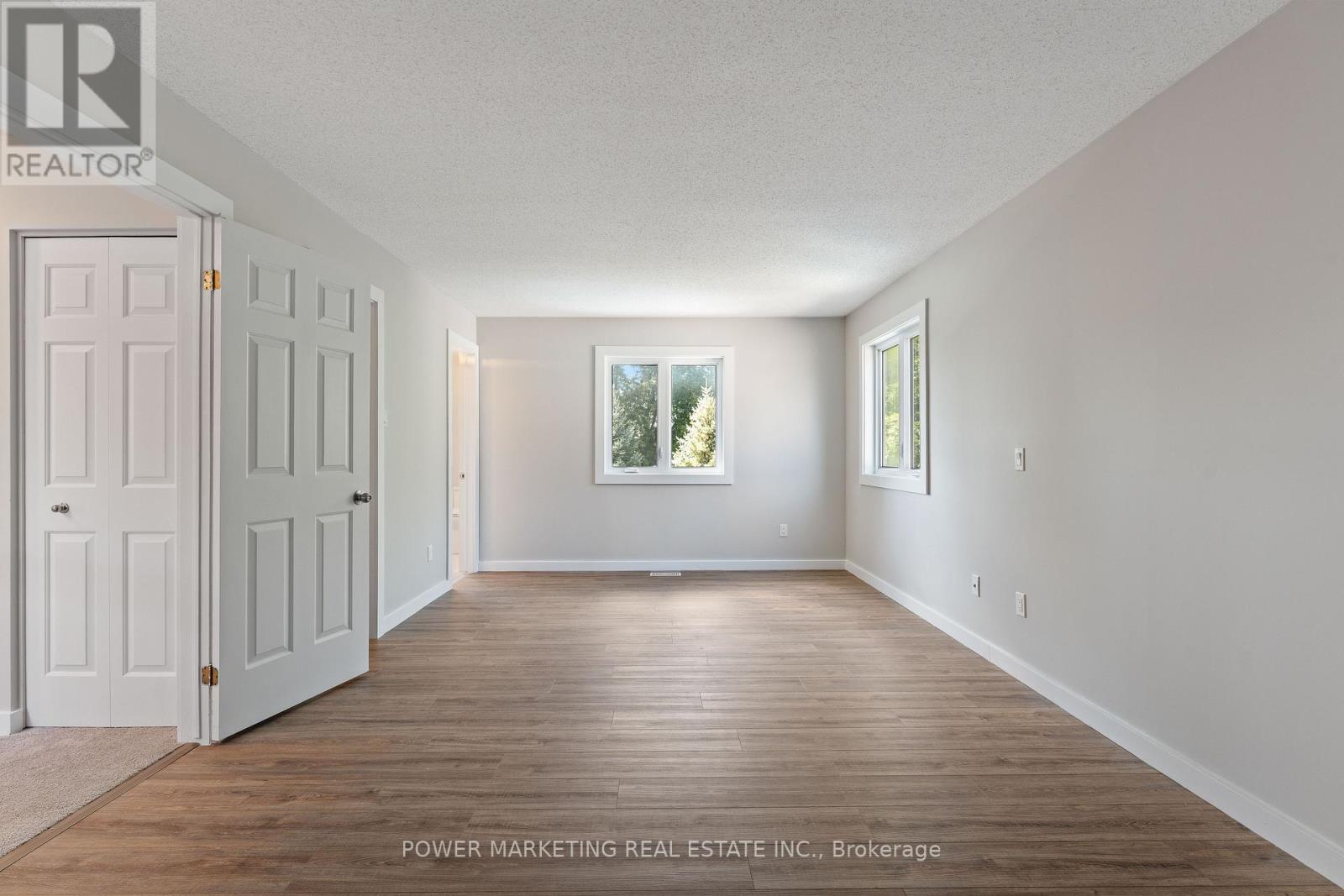 5722 Kemplane Court, Ottawa, Ontario  K1W 1B8 - Photo 18 - X13589478