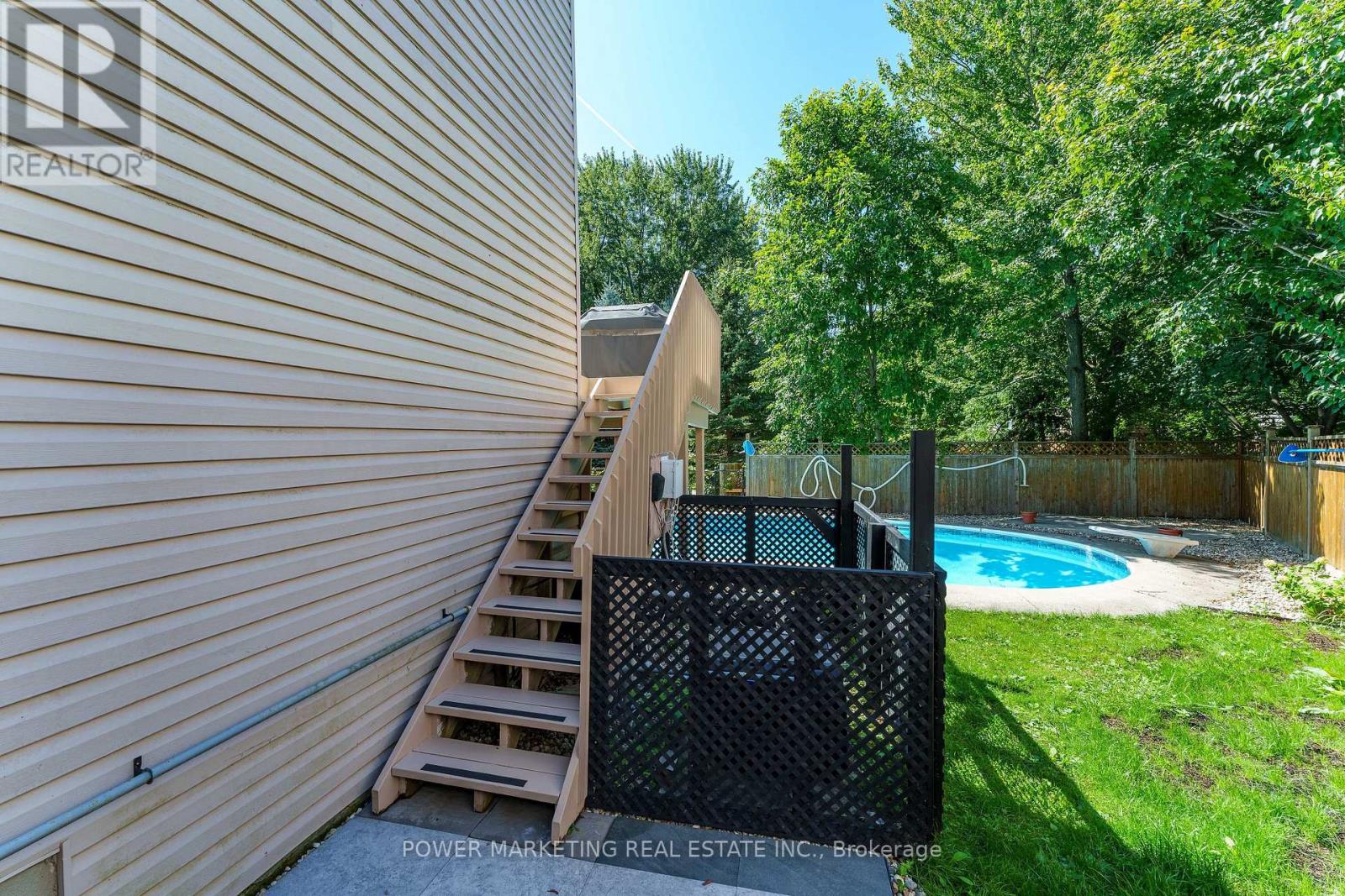 5722 Kemplane Court, Ottawa, Ontario  K1W 1B8 - Photo 34 - X13589478