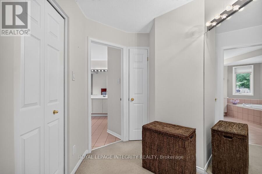 76 Saddlehorn Crescent, Ottawa, Ontario  K2M 2B1 - Photo 13 - X13589634