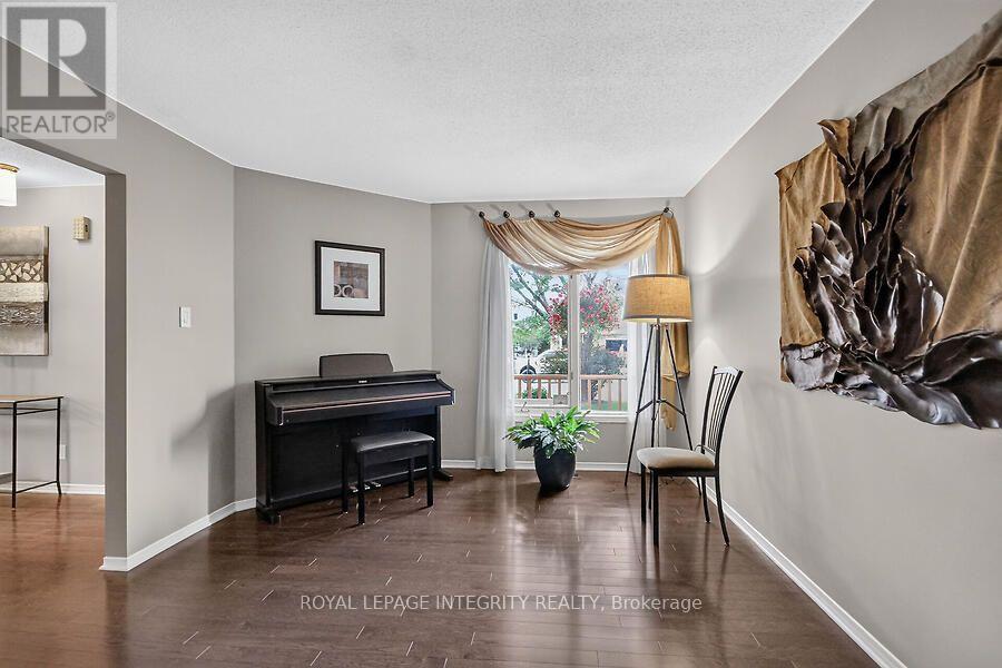 76 Saddlehorn Crescent, Ottawa, Ontario  K2M 2B1 - Photo 4 - X13589634