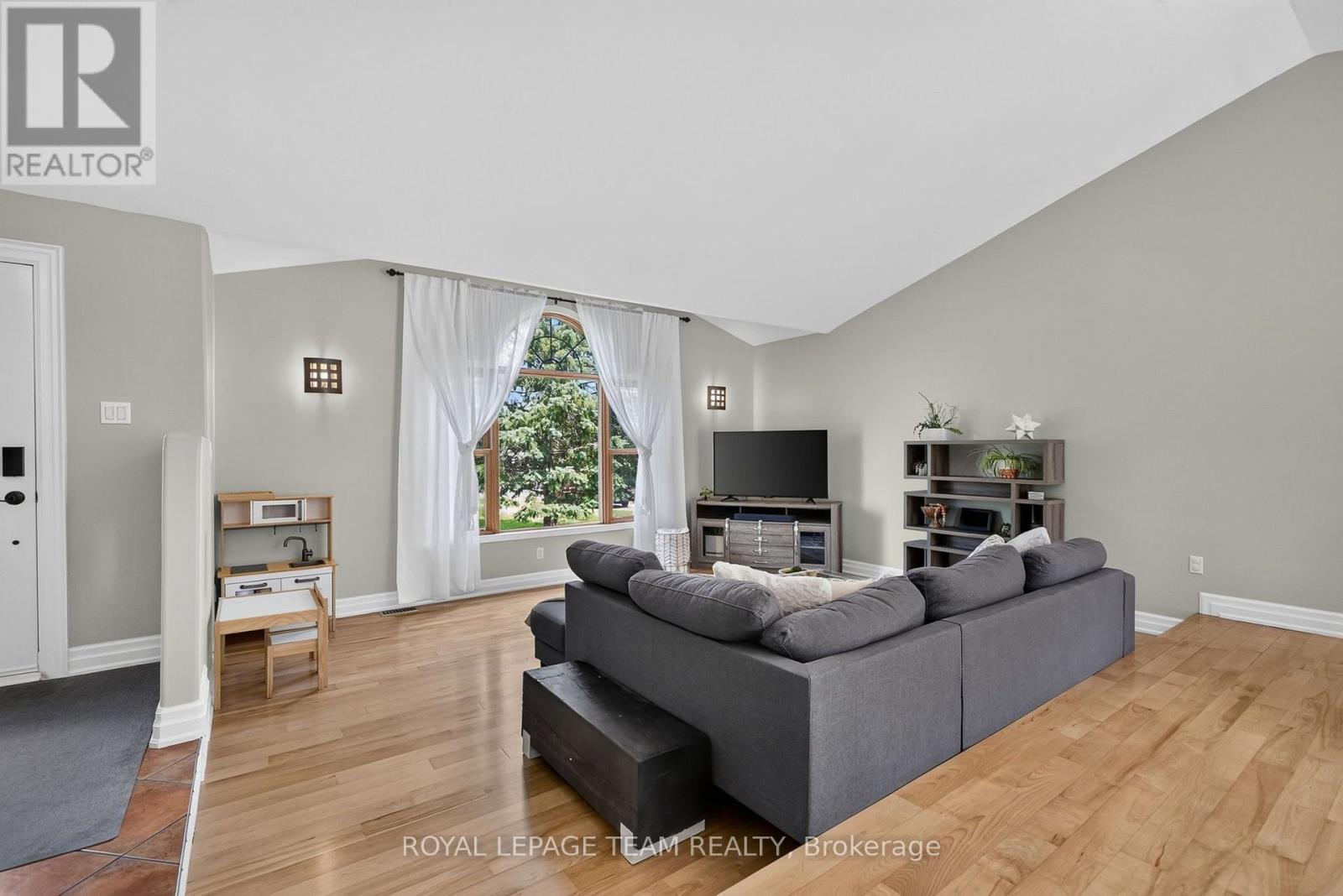 1550 Stanleyfield Crescent, Ottawa, Ontario  K4P 1M7 - Photo 10 - X13590702