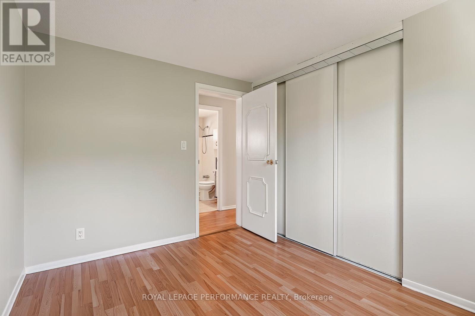 2179 Erinbrook Crescent, Ottawa, Ontario  K1B 4J7 - Photo 26 - X13590752